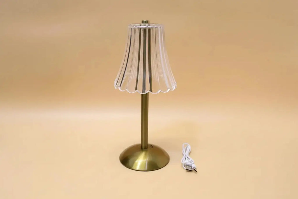 Vintage Crystal LED Desk Lamp, USB Charging, Suitable for Bedrooms and Living Rooms, Easily Creating a Warm Atmosphere